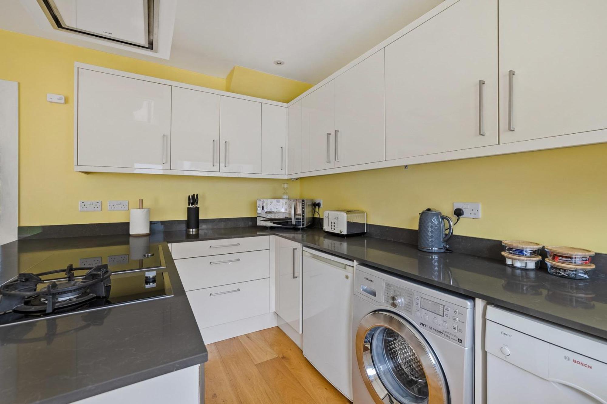 Modern Homely 3 Bed In Central Plymouth W Parking Zewnętrze zdjęcie