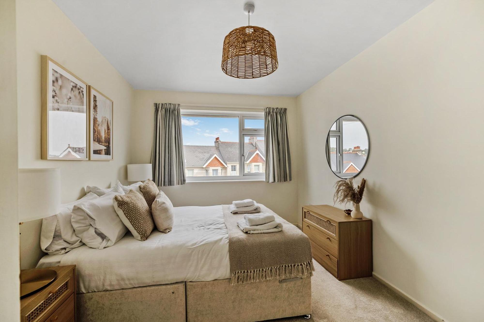 Modern Homely 3 Bed In Central Plymouth W Parking Zewnętrze zdjęcie